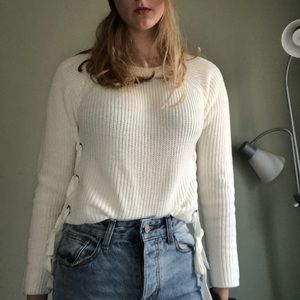 White knit sweater with side detail